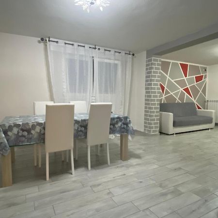 Appartamento Giotto Cento  Luaran gambar